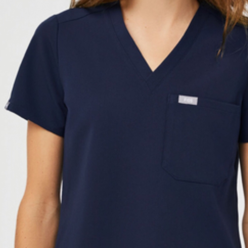 Figs scrubs size small top/ size medium petite bottom